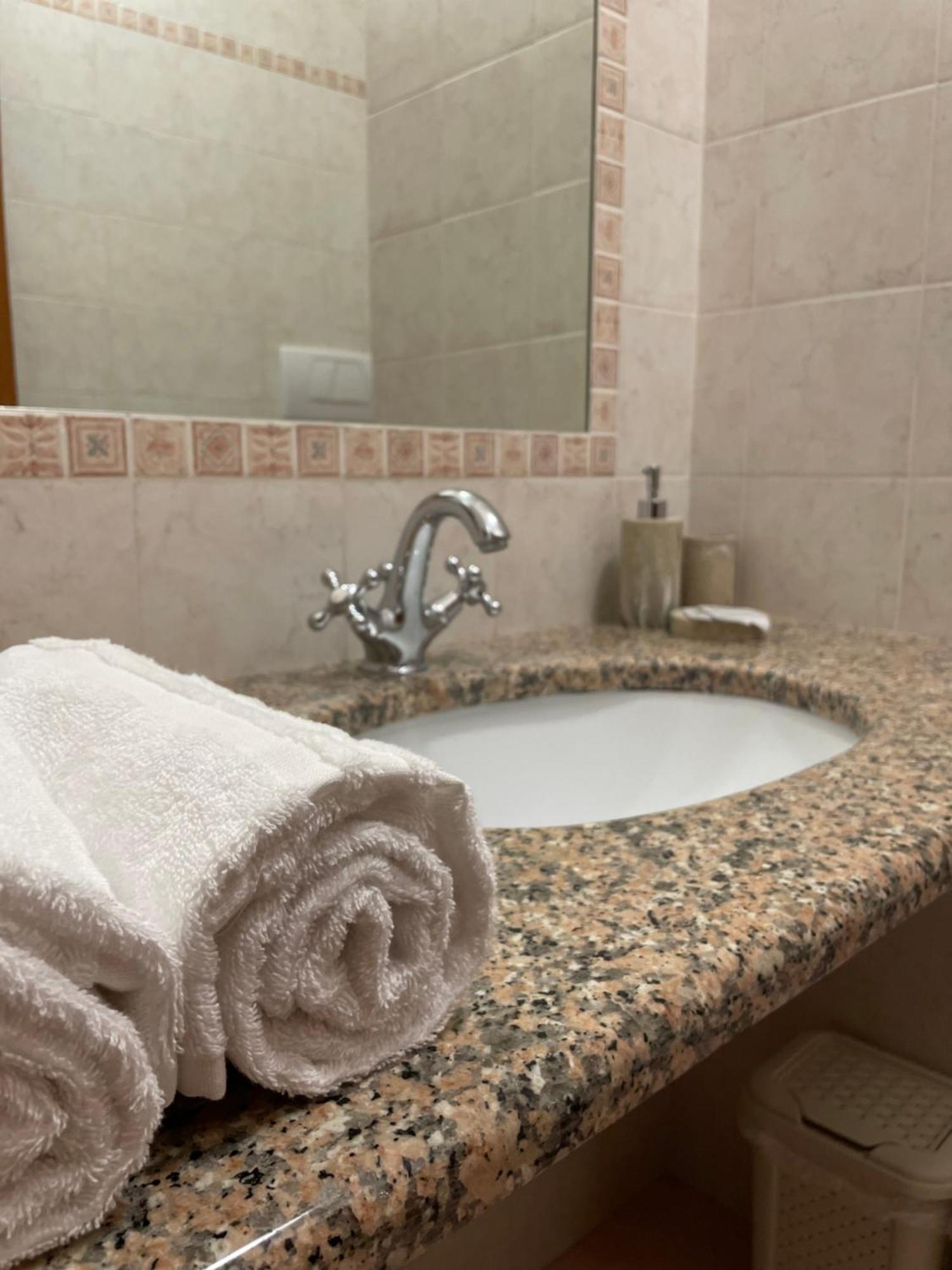 Arra Camere Sirolo - Rooms & Suite Esterno foto